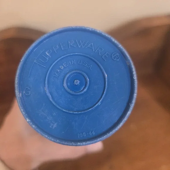 Vintage Tupperware Bell Tumblers Kids Cups Model 109 Blue Orange Yellow Lot 6 - Picture 10 of 16